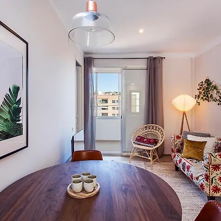 U-nique Fira Gran Via Apartment
